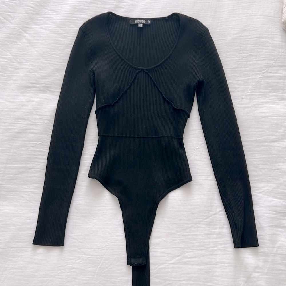 Black fitted long sleeve bodysuit in excellent condition